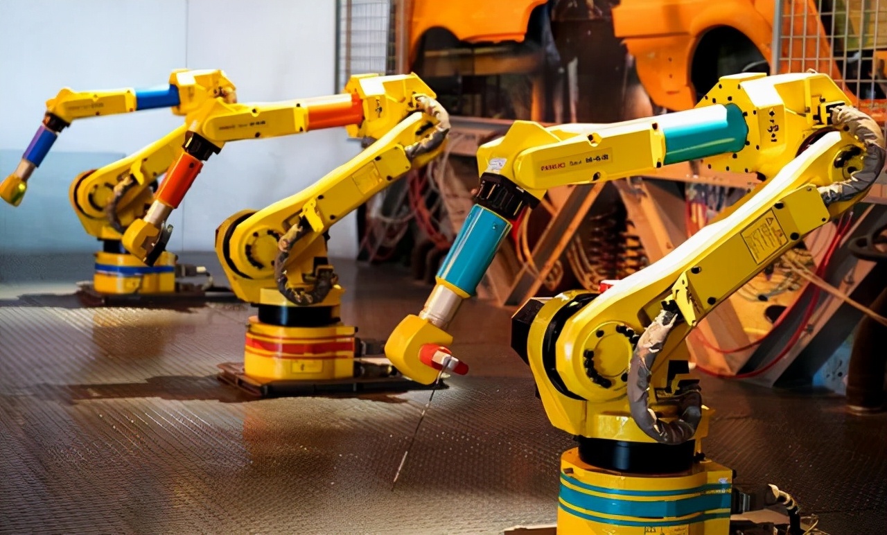 中信证券：央视春晚多家机器人登台演出 看好国产厂商发展