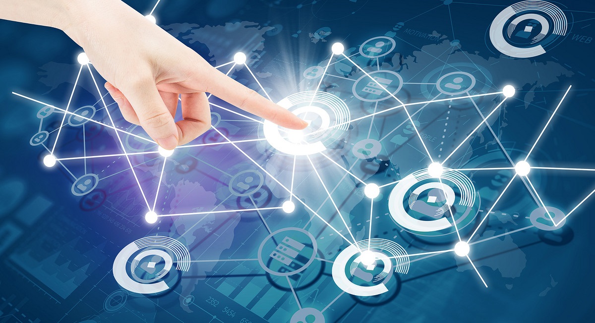 PCB概念上涨2.92%，20股主力资金净流入超亿元