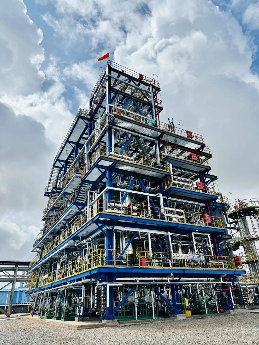 TCL中环等在内蒙古成立储能科技公司