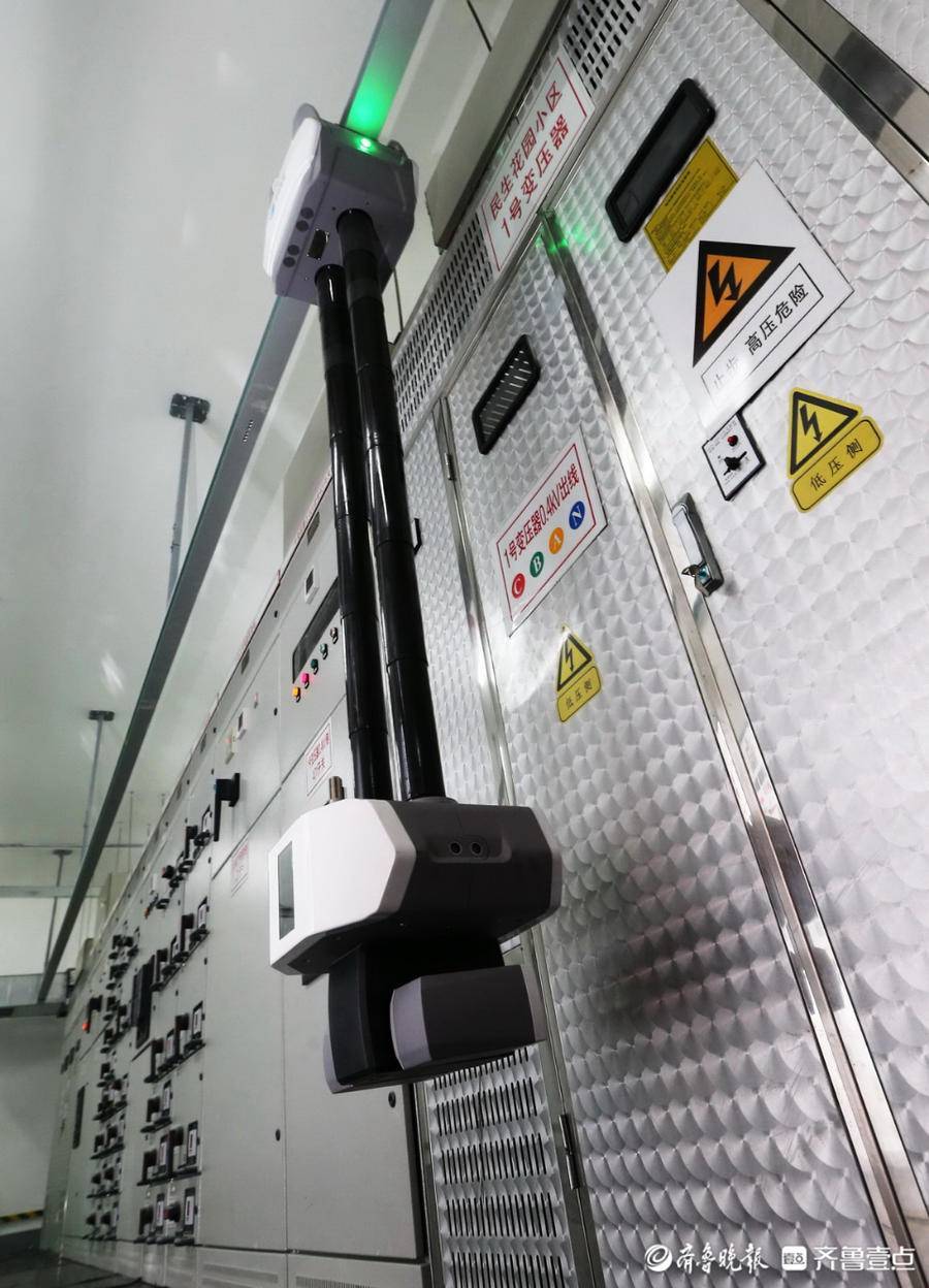 一线vlog@西班牙丨机器人手机到底是什么样子