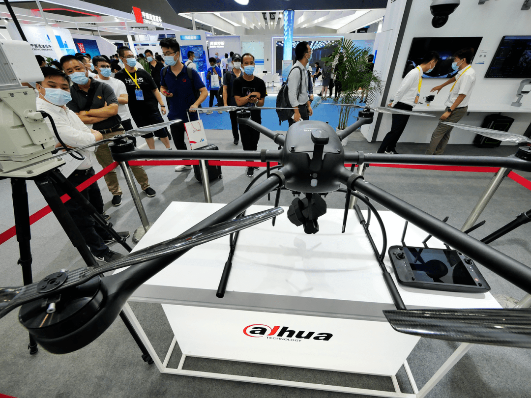 海康威视获得发明专利授权：“视觉语言模型免训练测试时自适应方法及电子设备”