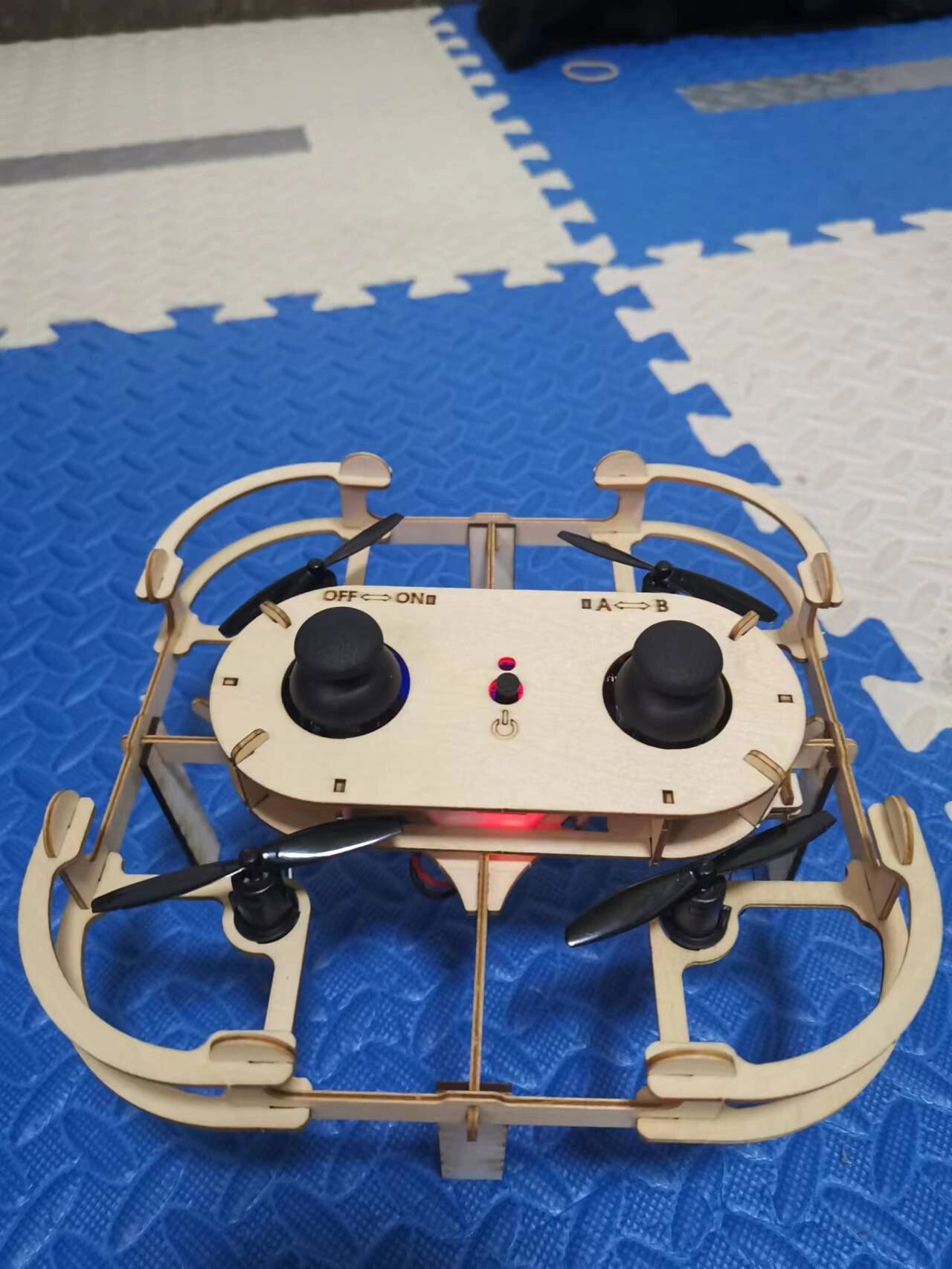 金马游乐获得发明专利授权：“一种游乐设备的束缚装置”