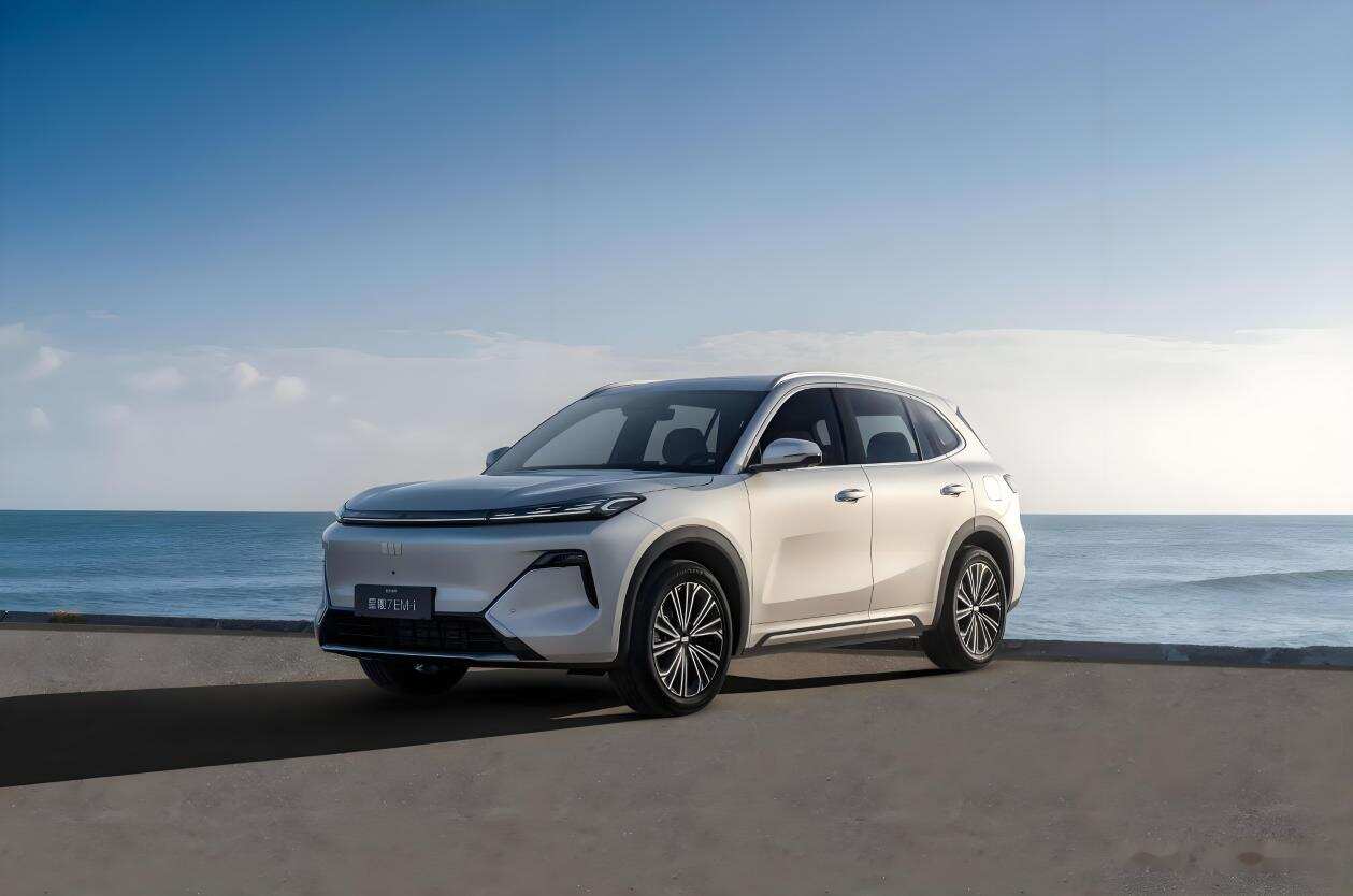 车市上演“三国杀”：谁将登上2026年“一哥”宝座？