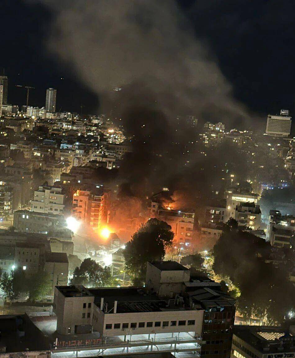 国际油价站上90美元！美油涨超12%，布油涨9%；伊朗军方称不会关闭霍尔木兹海峡；短线交易新规！证监会发布；长城汽车董事长致歉丨每经早参