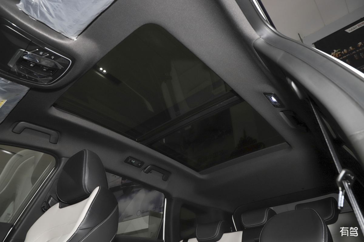 长城汽车获得实用新型专利授权：“车辆及其座舱地板结构”