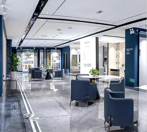 新城控股境外子公司成功发行3.55亿美元债券；保利发展以15.86亿元斩获杭州世纪城核心单元宅地 | 房产早参