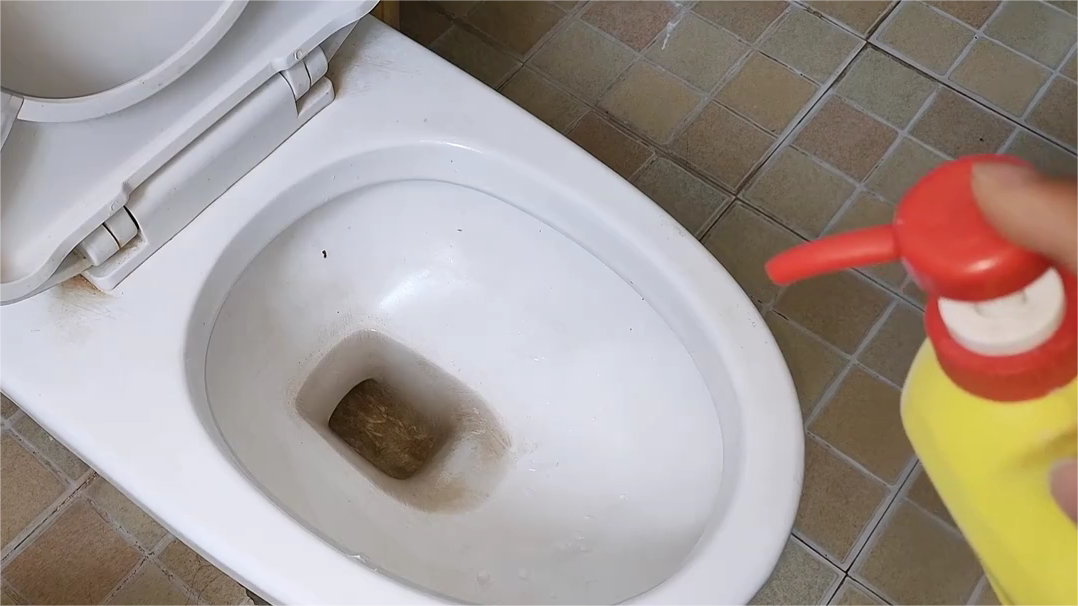 惠达卫浴获得实用新型专利授权：“一种横排水马桶的冲水排污结构及马桶”