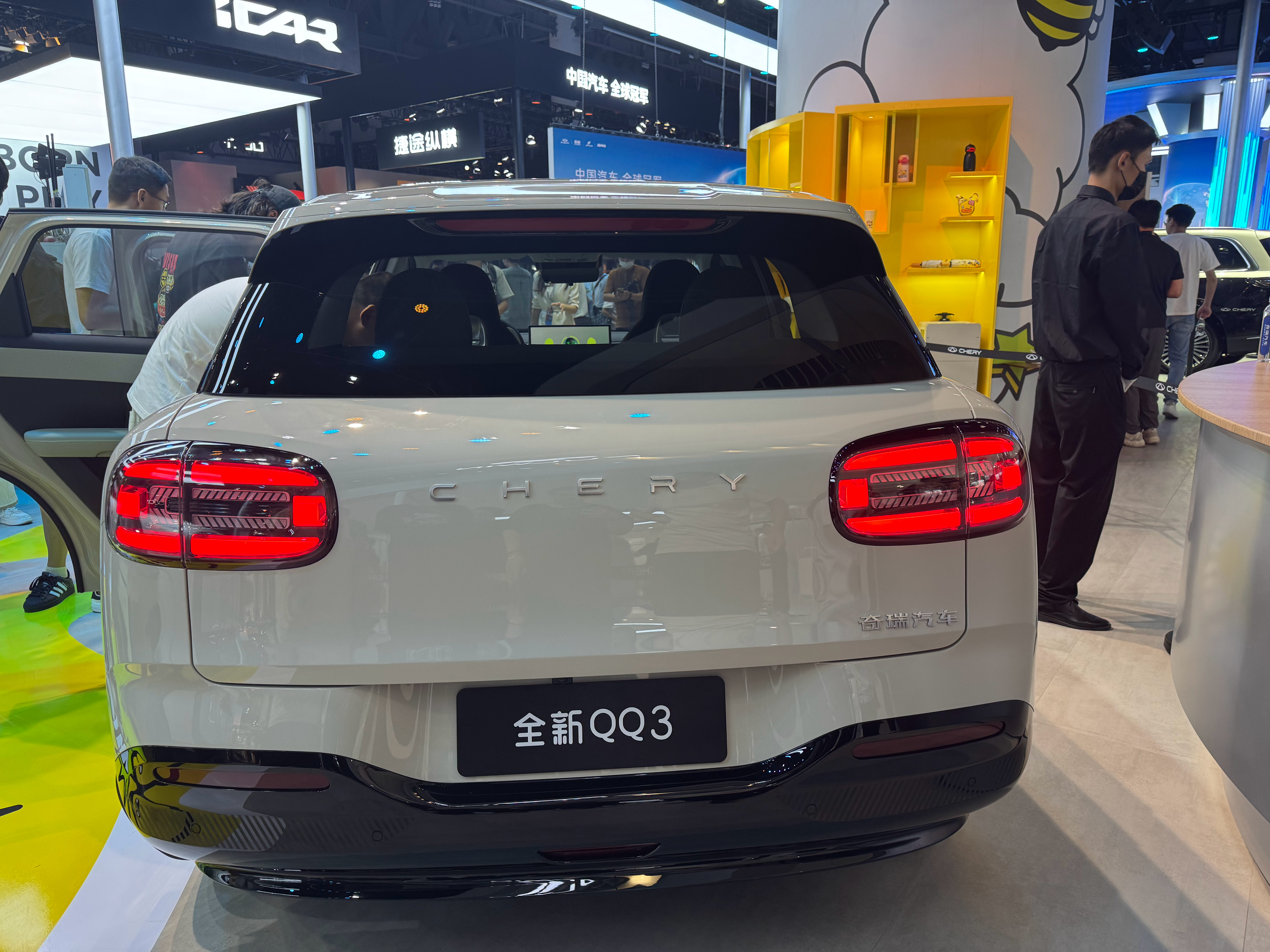 奇瑞汽车上市后首份年报亮相：海外营收占比过半，全固态电池有望2027年上车验证