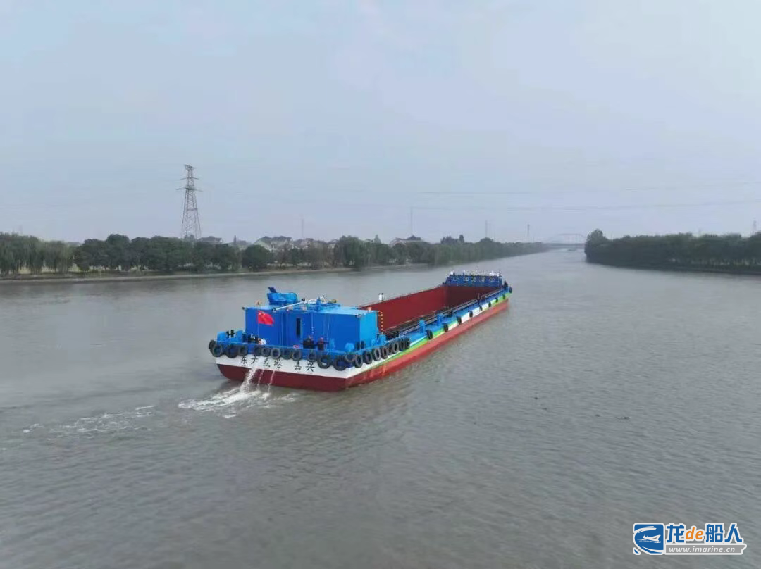 中国内河纯电船舶首次出海