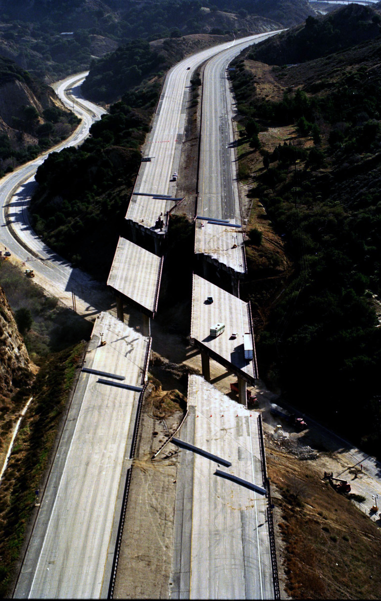 浩吉铁路累计运量突破5亿吨