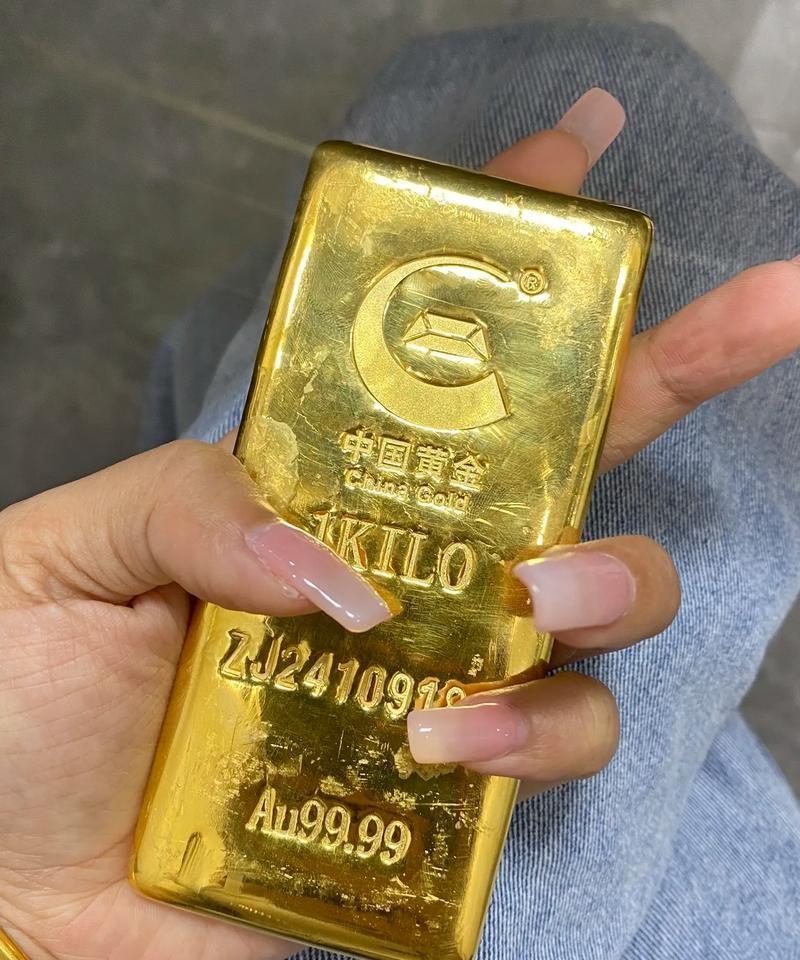 “大炮一响,黄金万两”,这次不灵了?黄金为什么跌?机构最新研判