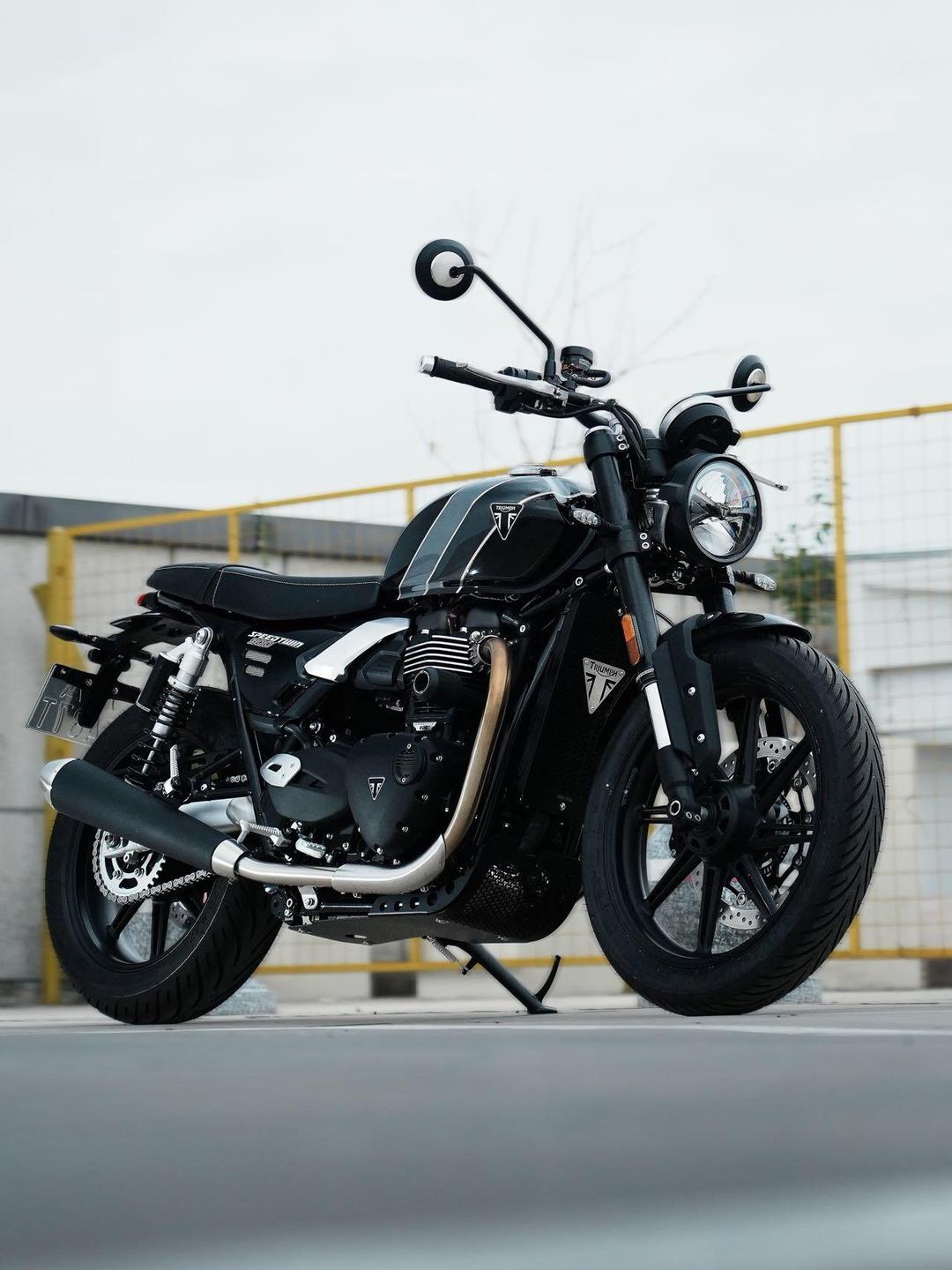 英轮凯旋（上海）商贸有限公司召回部分进口摩托车