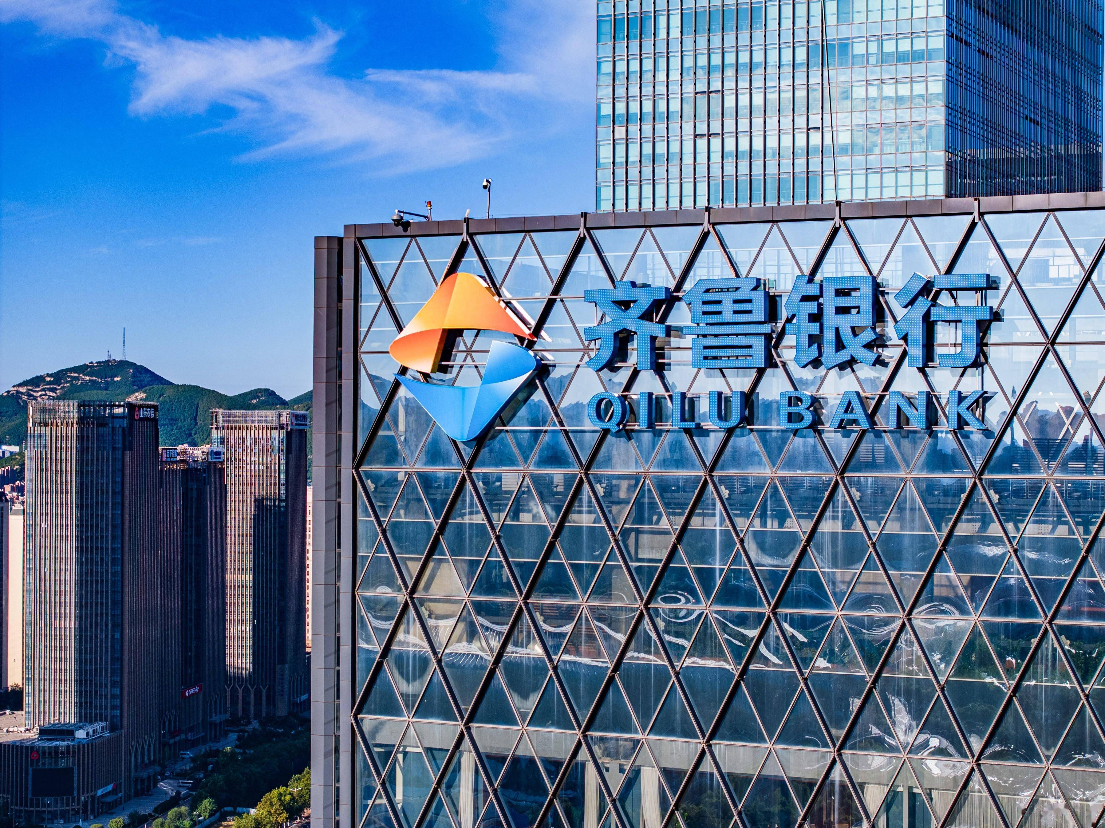 实控人风波后三安光电发声:生产经营正常,高管斥资千万增持护盘